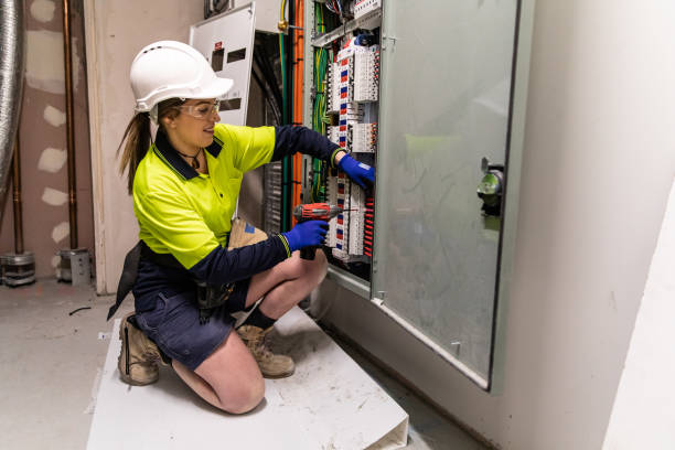 Best Emergency Electrician Near Me  in Solana, FL